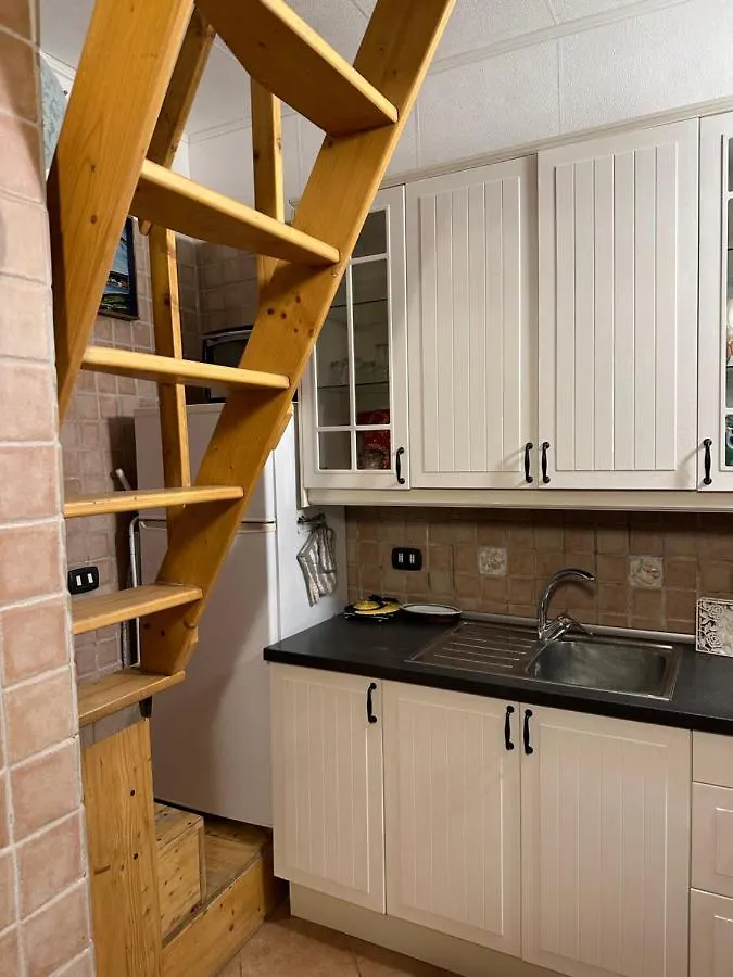 Tiny House - Spaccanapoli Apartment